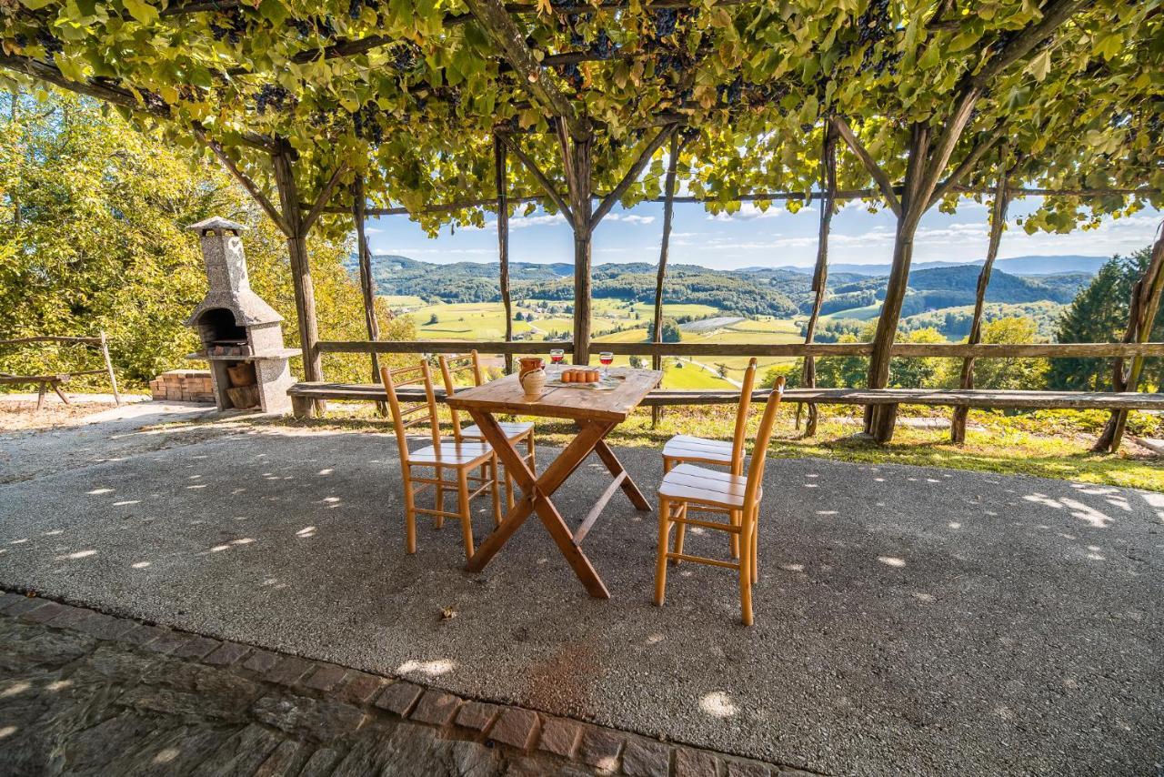 Authentic Countryside Villa With Hot Tub Veliki Kamen Exterior foto