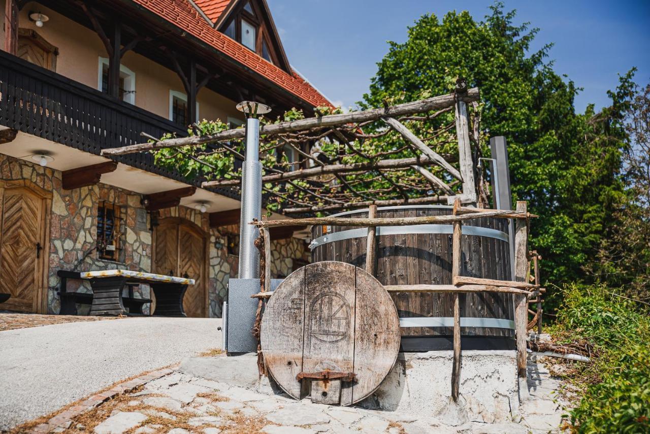 Authentic Countryside Villa With Hot Tub Veliki Kamen Exterior foto